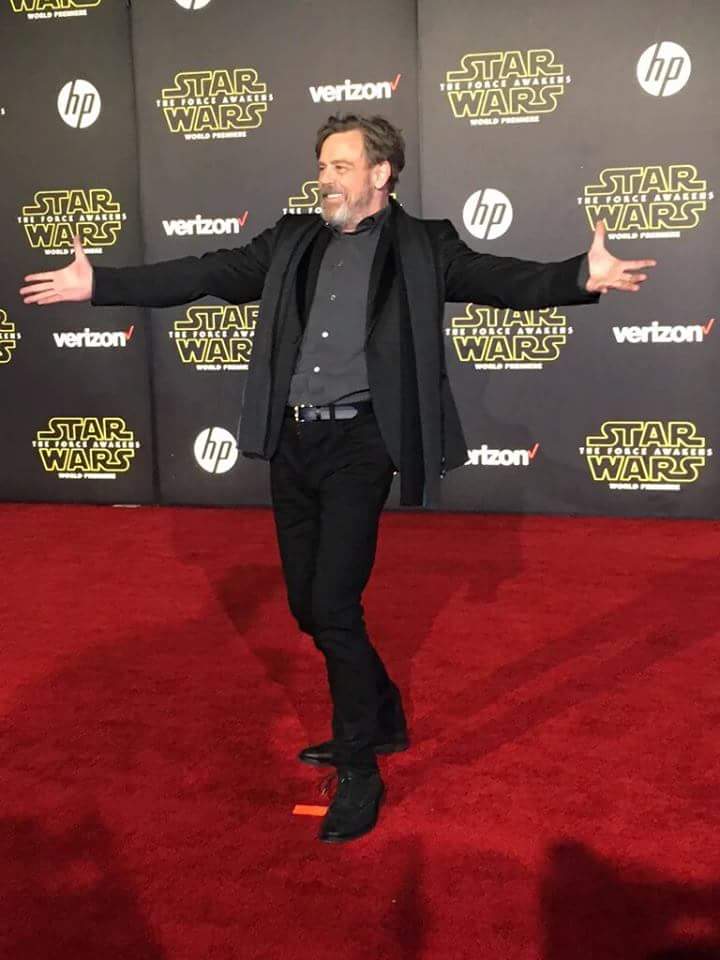 Mark Hamill, una de los mayores interrogantes sobre cual es su intervención en la película con su rol como Luke Skywalker.